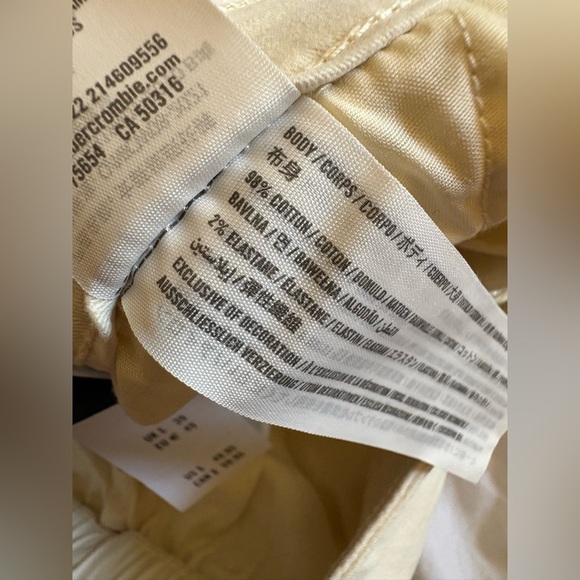 Hollister NWT cream ultra high rise wide leg pant size M stretch cropped - Picture 11 of 12